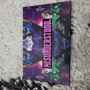 colourpop disney villains eyeshadow palette
